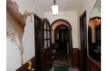 Madjarska Privát Eger, Eksterijer